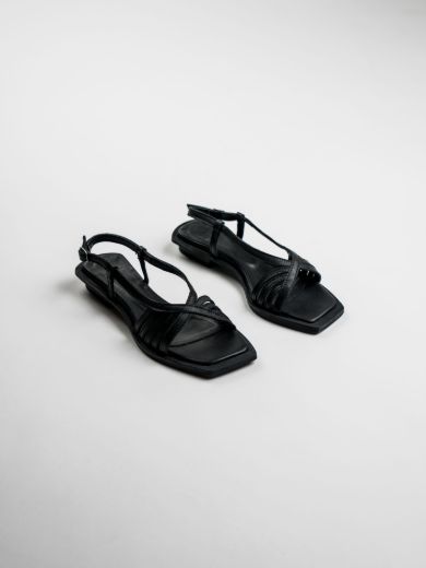 LIORA - STUDIO BLACK resmi