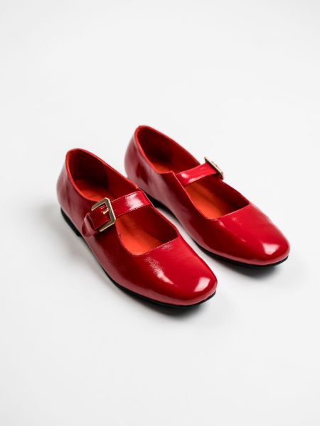 GLORIA - PATENT RED resmi