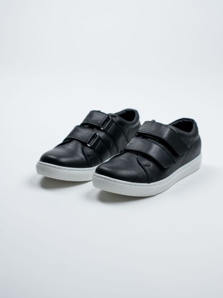 STRIDE - BLACK resmi