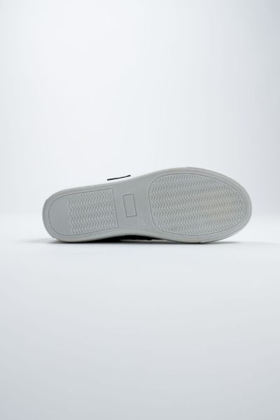 STRIDE - BLACK resmi