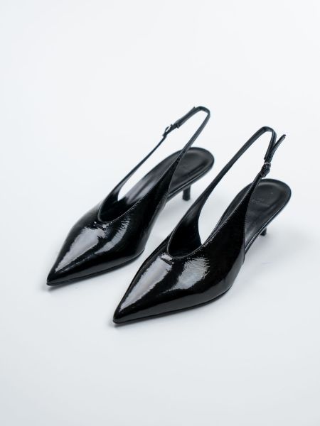 ZELIA - BLACK resmi