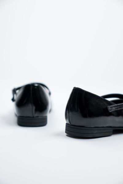 FLEUR - PATENT BLACK resmi
