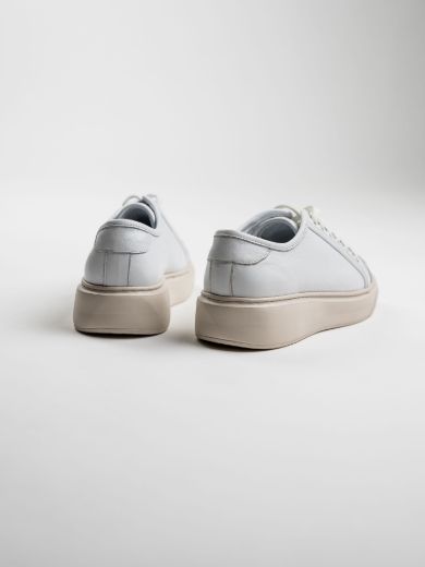 RISE - WHITE resmi